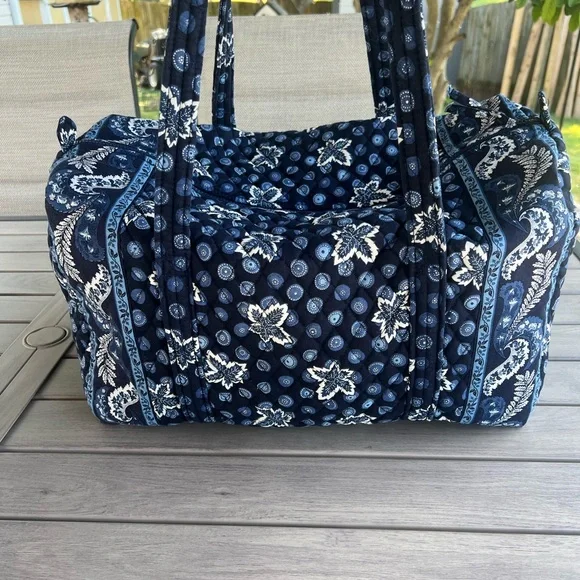 Vintage VERA BRADLEY Blue Coin Y2K Medium Duffle - Picture 3 of 15